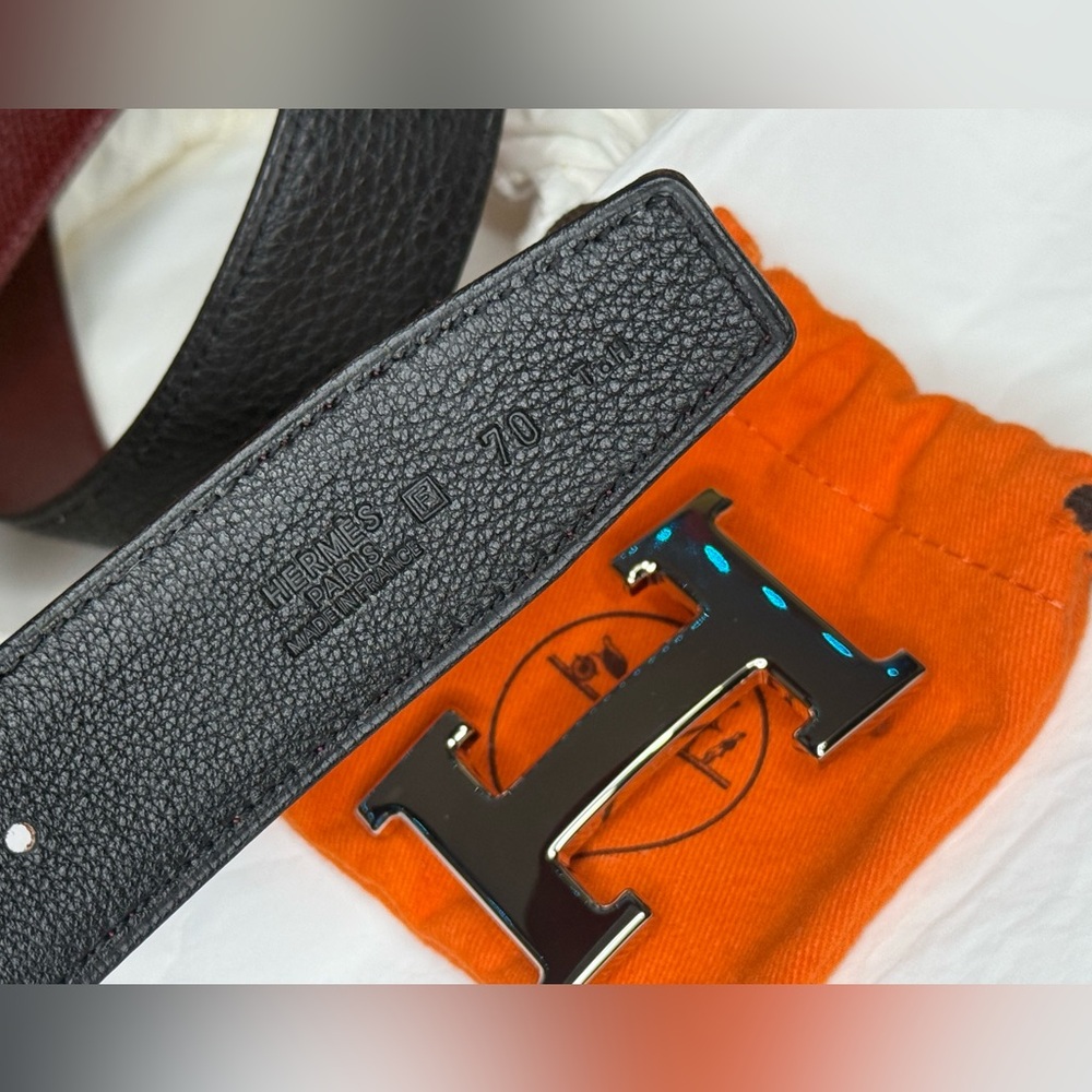 Auth HERMES EUC H Belt 70SV F Engraved Red/Black Reversible W/Box BA020136 - Picture 15 of 17